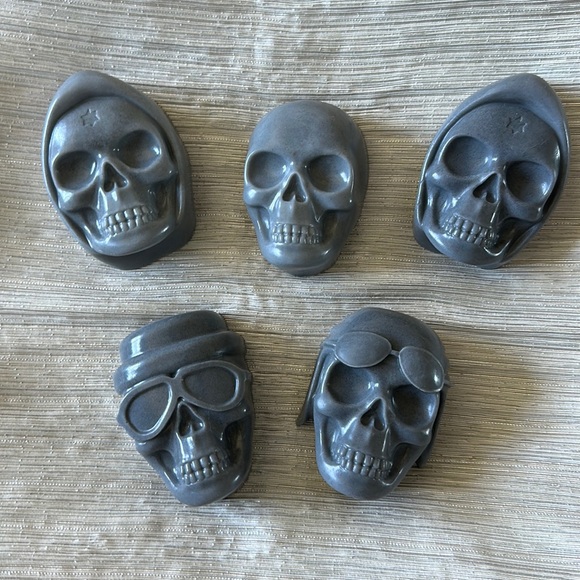 Hand Crafted Soap Charcoal Skulls - Halloween - Picture 3 of 11